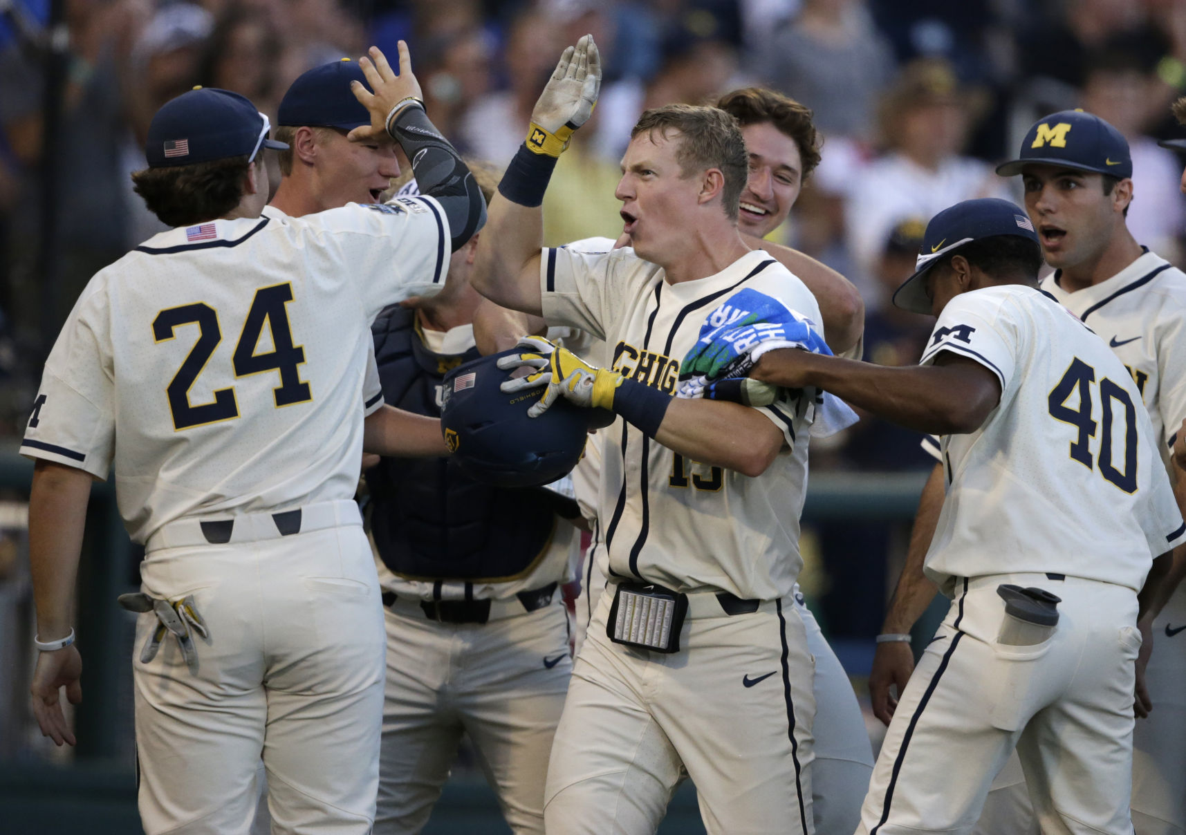 CWS Finals Baseball